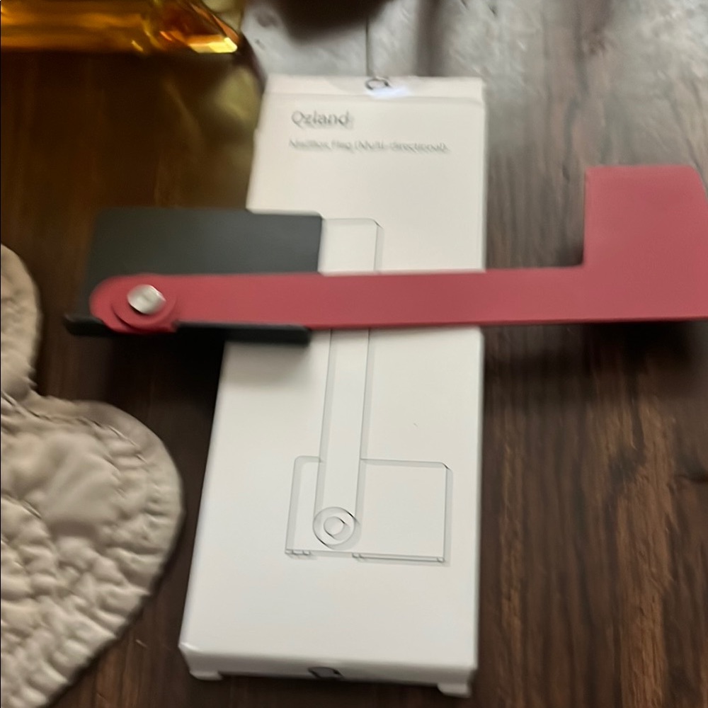 Red and Black mailbox flag still in box
